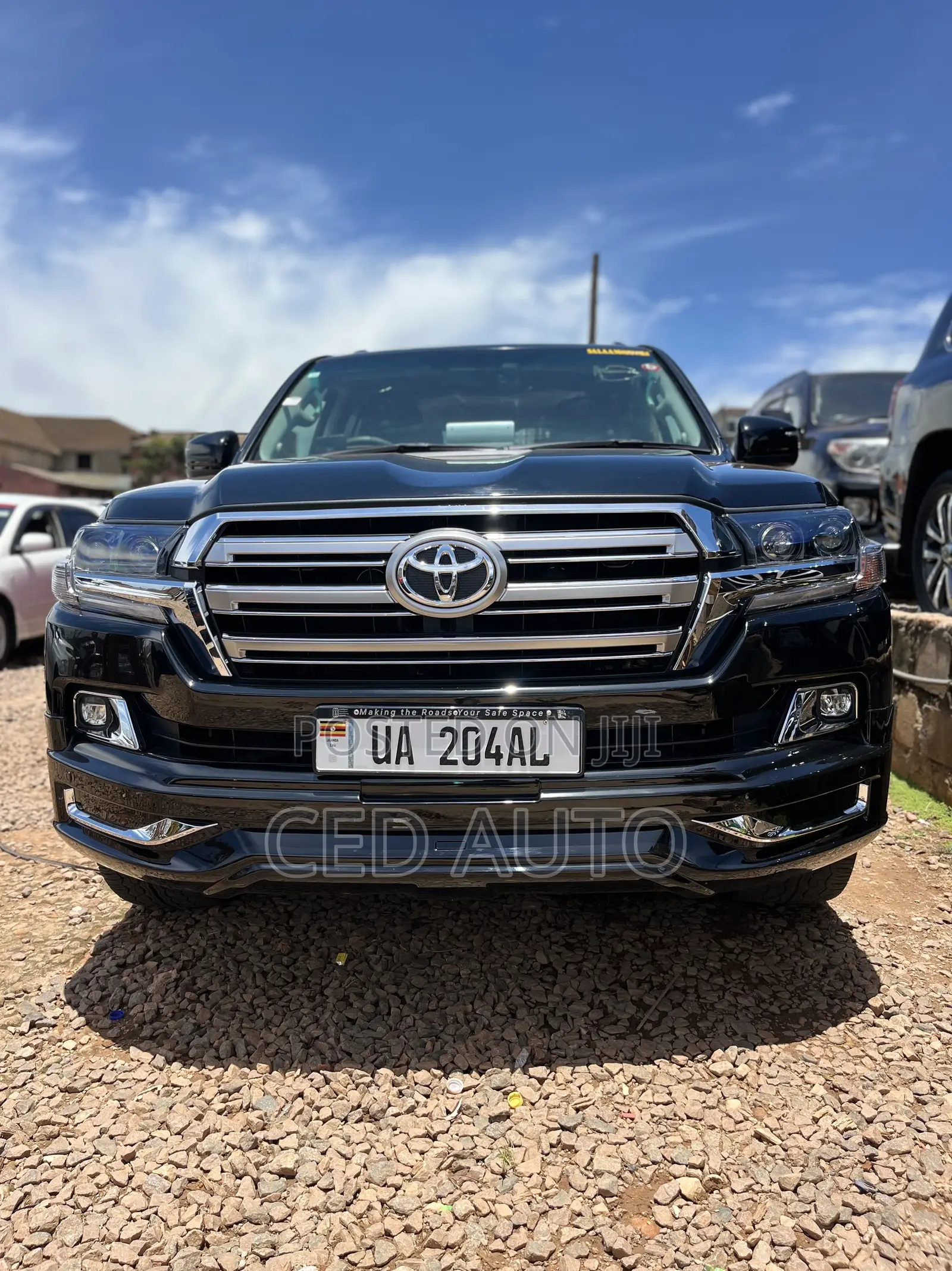 Toyota Land Cruiser 4.6 V8 ZX 2017 Black