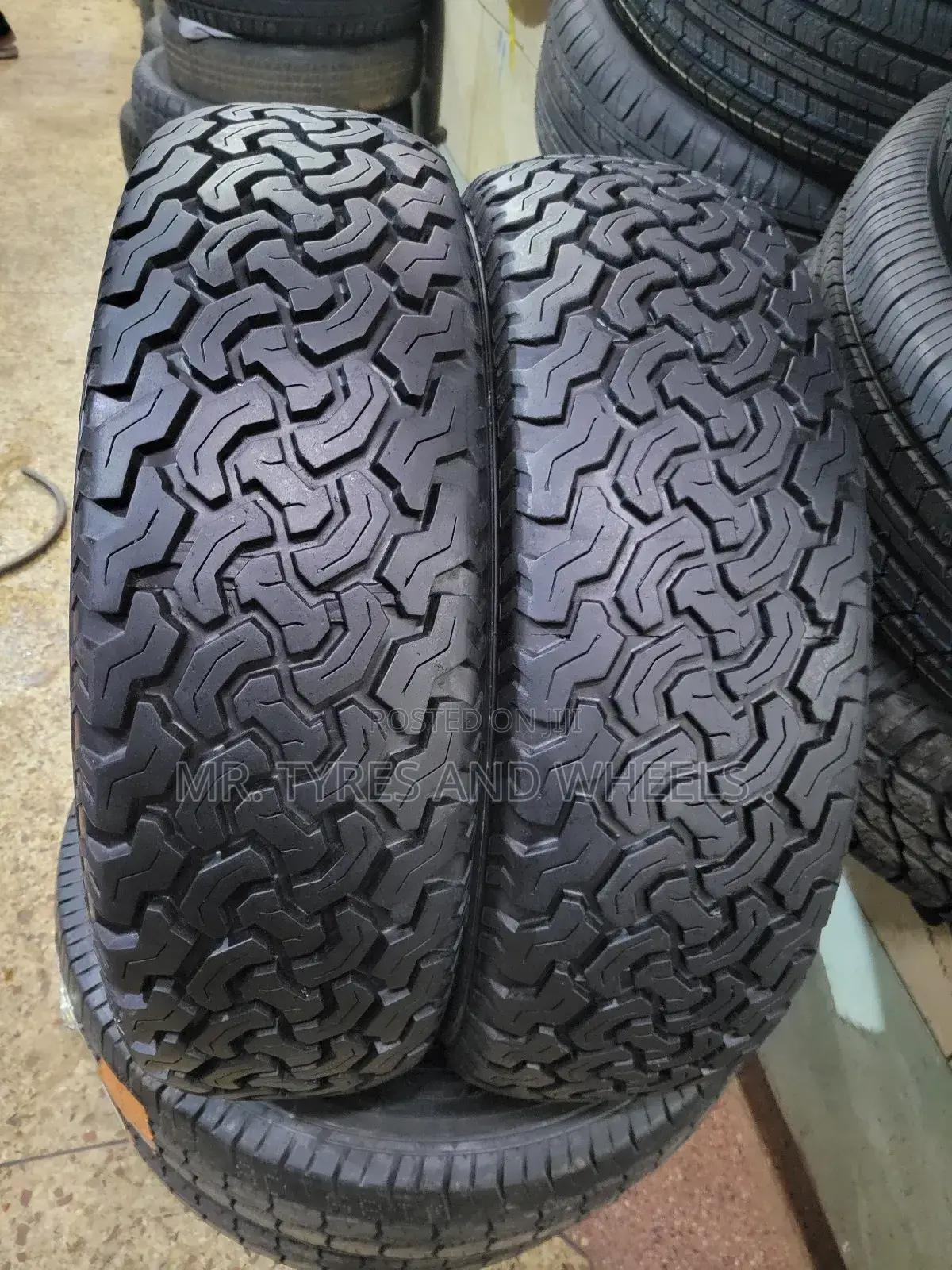205 70 R15 Used Linglong Only 2 Pieces but Almost New Tires