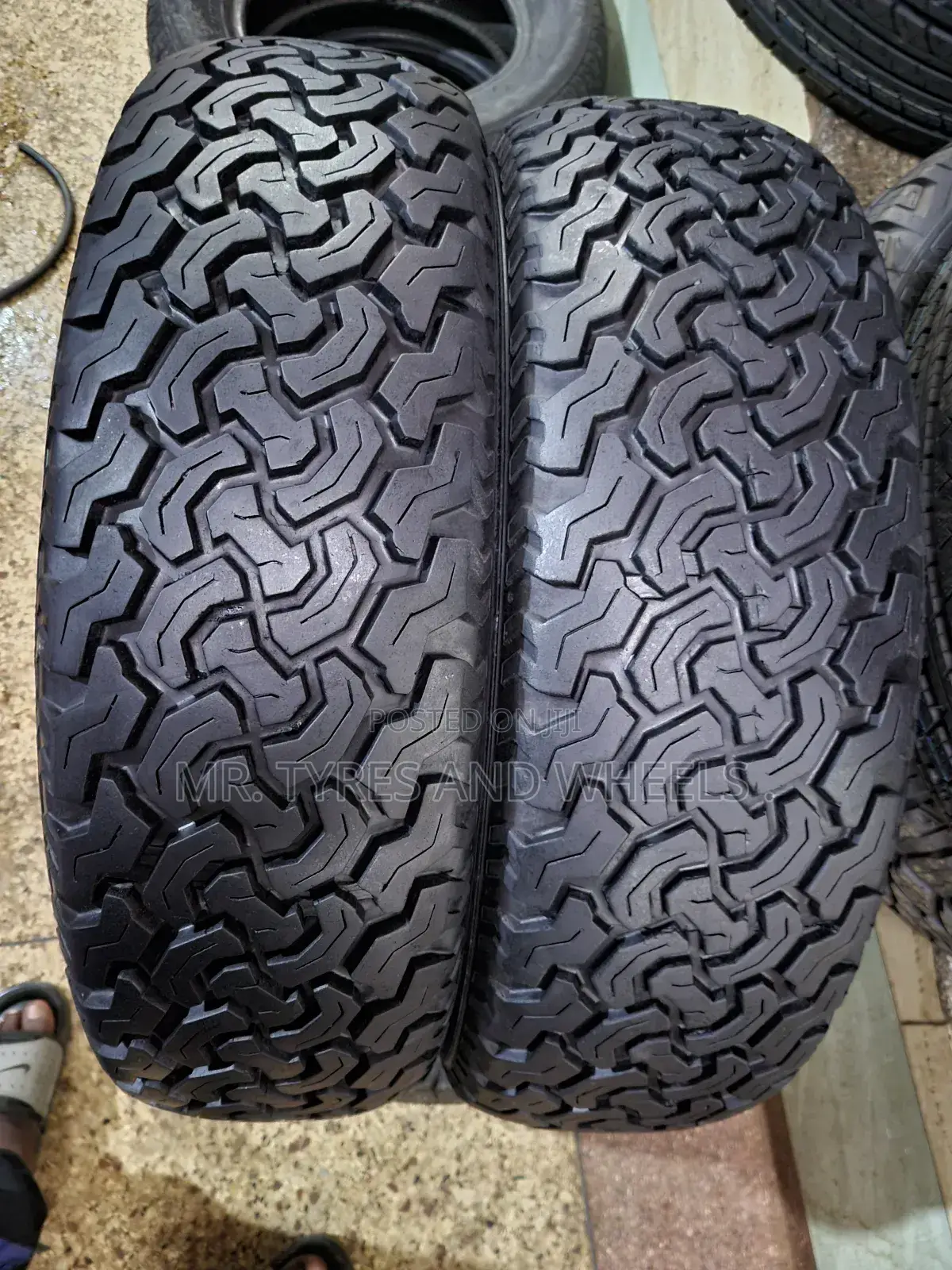 205 70 R15 Used Linglong Only 2 Pieces but Almost New Tires