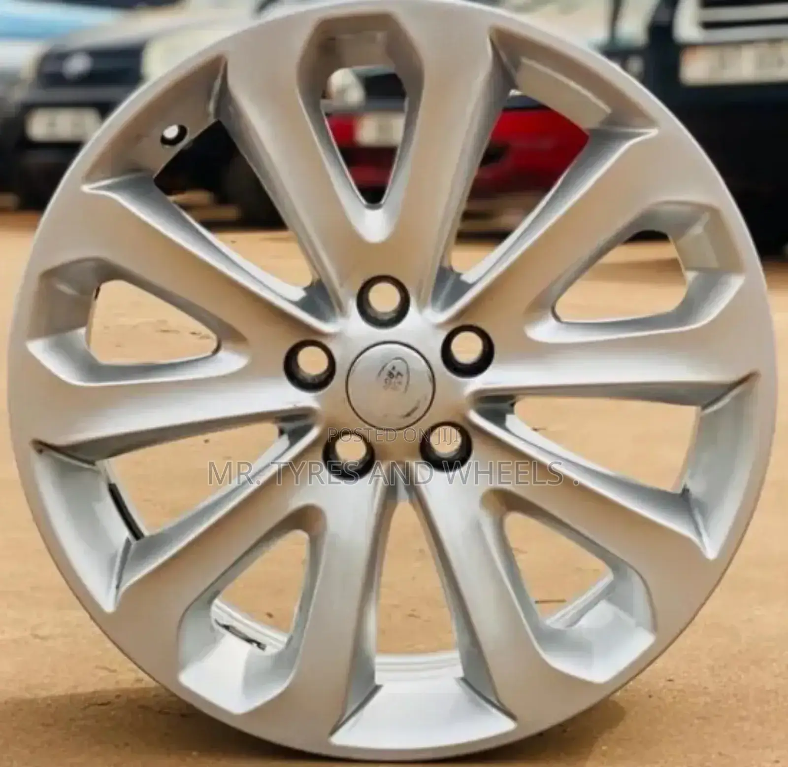 The Sliver Color Rover 20 Originally With Its Warranty