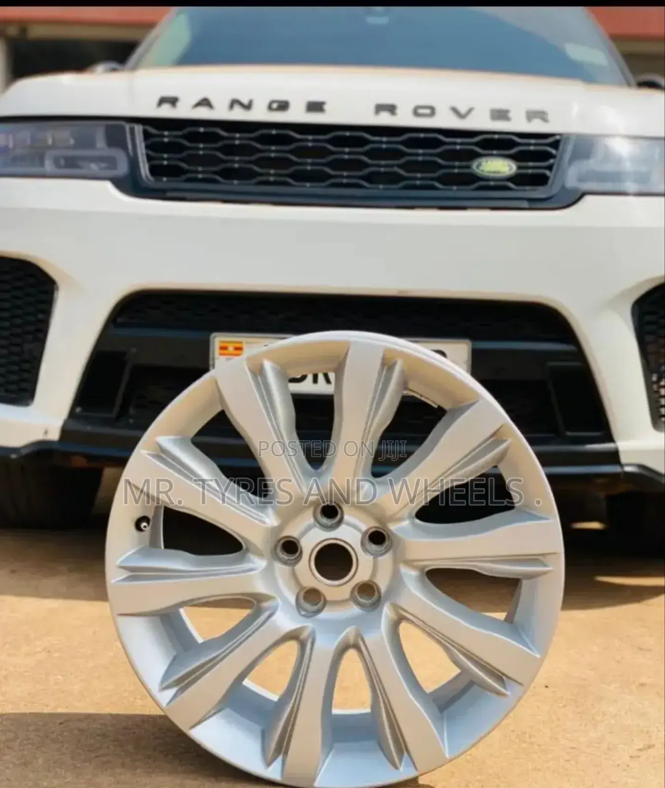 Size 21 in the Good Face the Range Rover Boys a Covered.