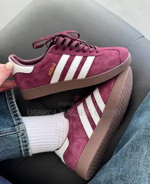 Photo - Men Original Sneakers