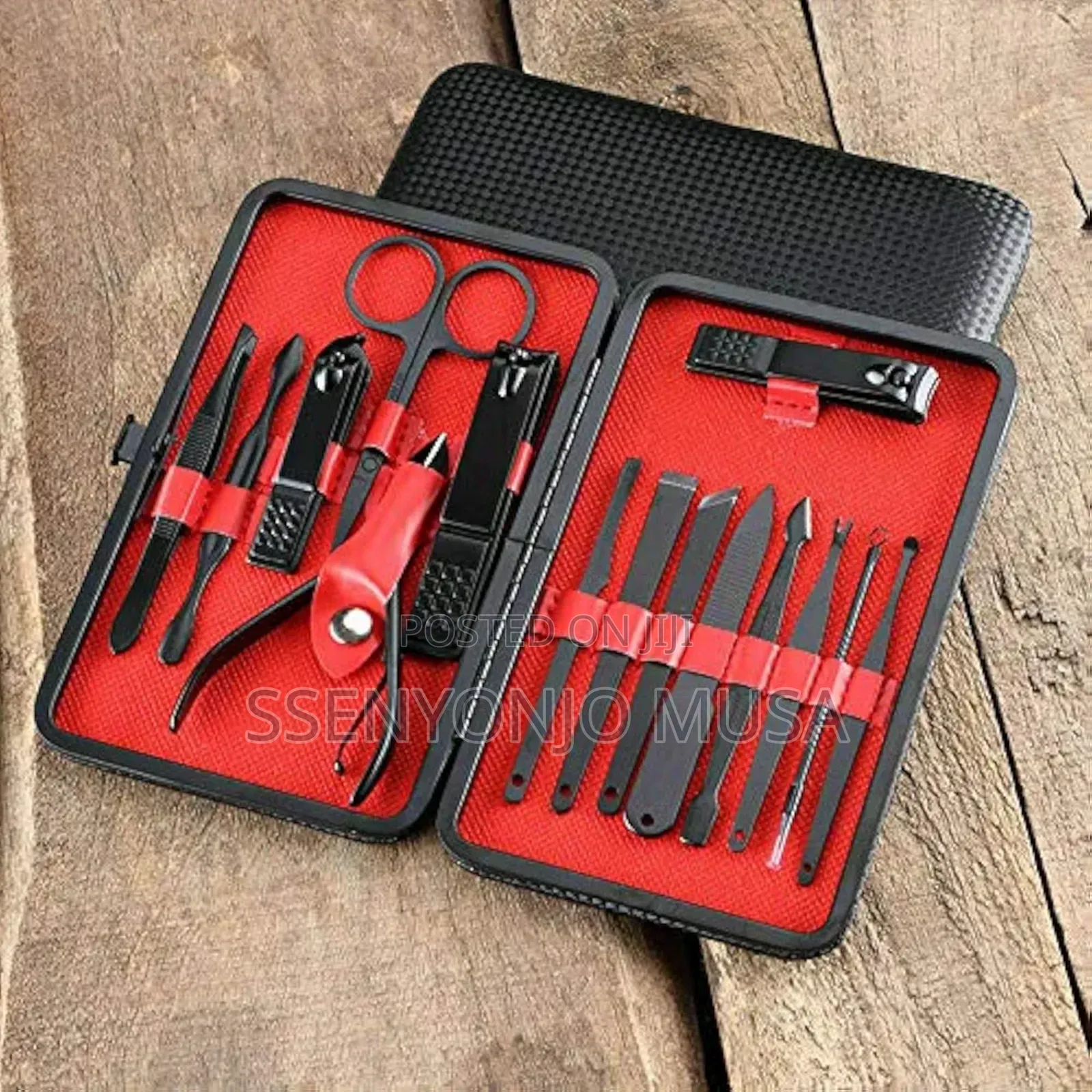 Green Lion 18-in-1 Manicure Pedicure Kit - Nail Clippers-