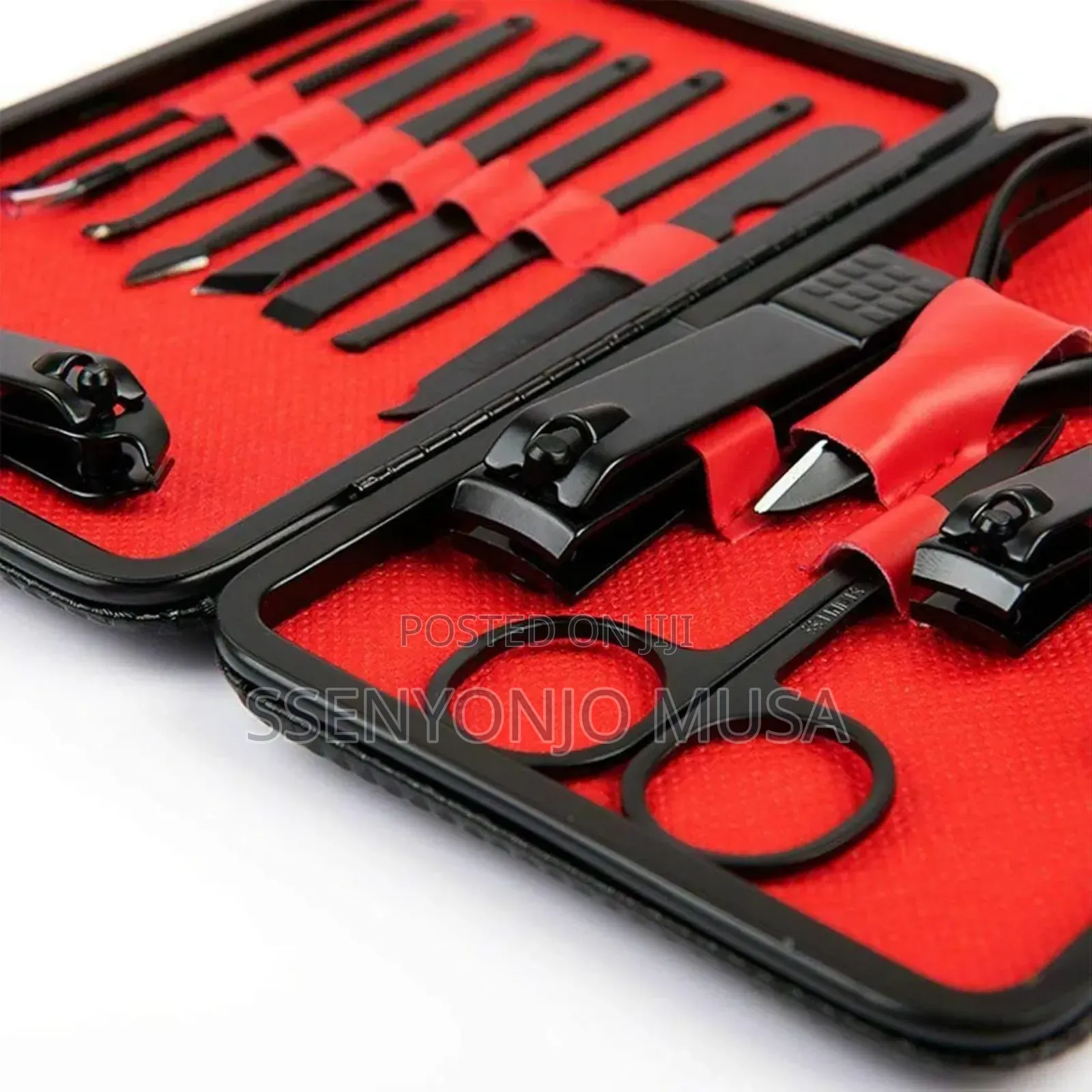 Green Lion 18-in-1 Manicure Pedicure Kit - Nail Clippers-