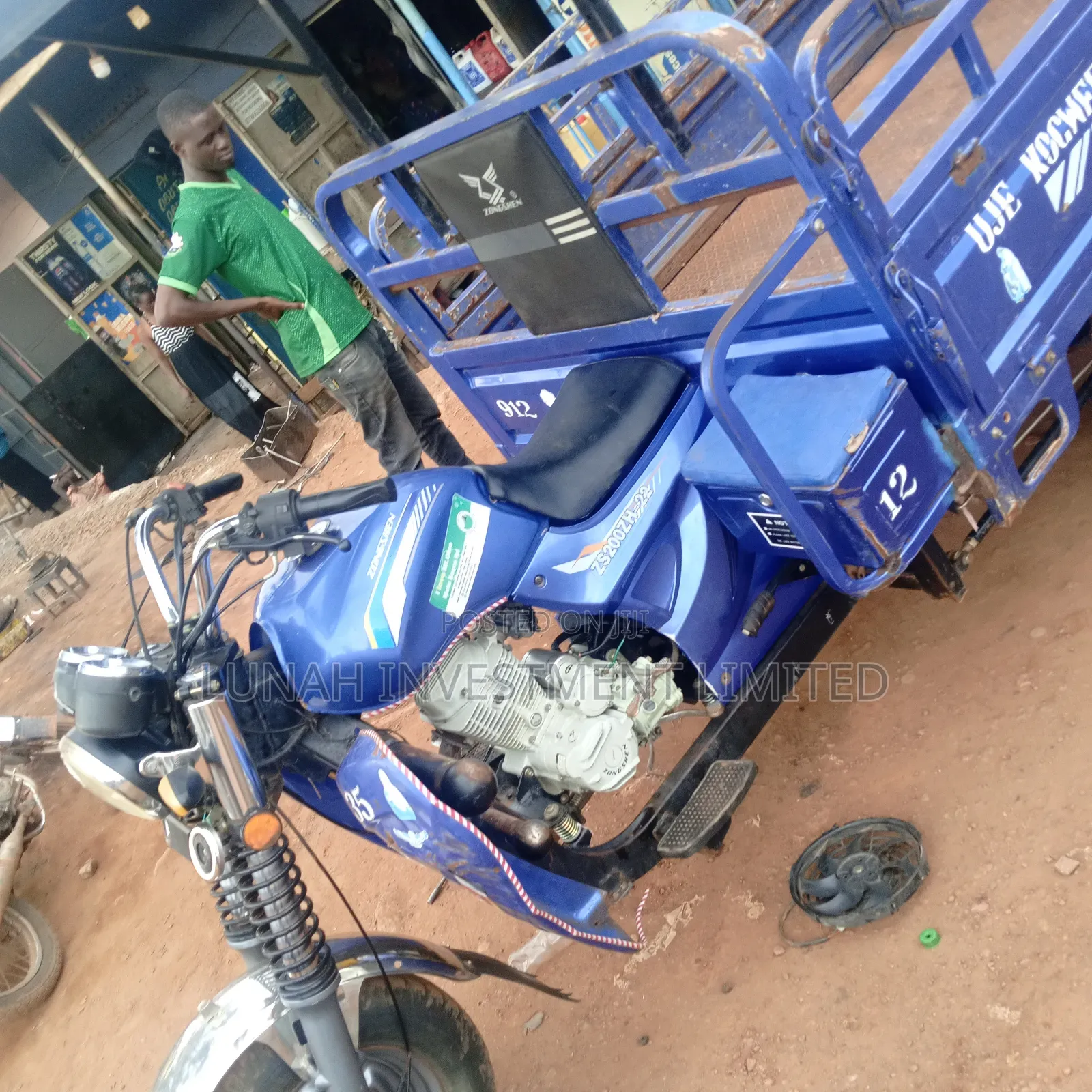 Tricycle 2025 Blue