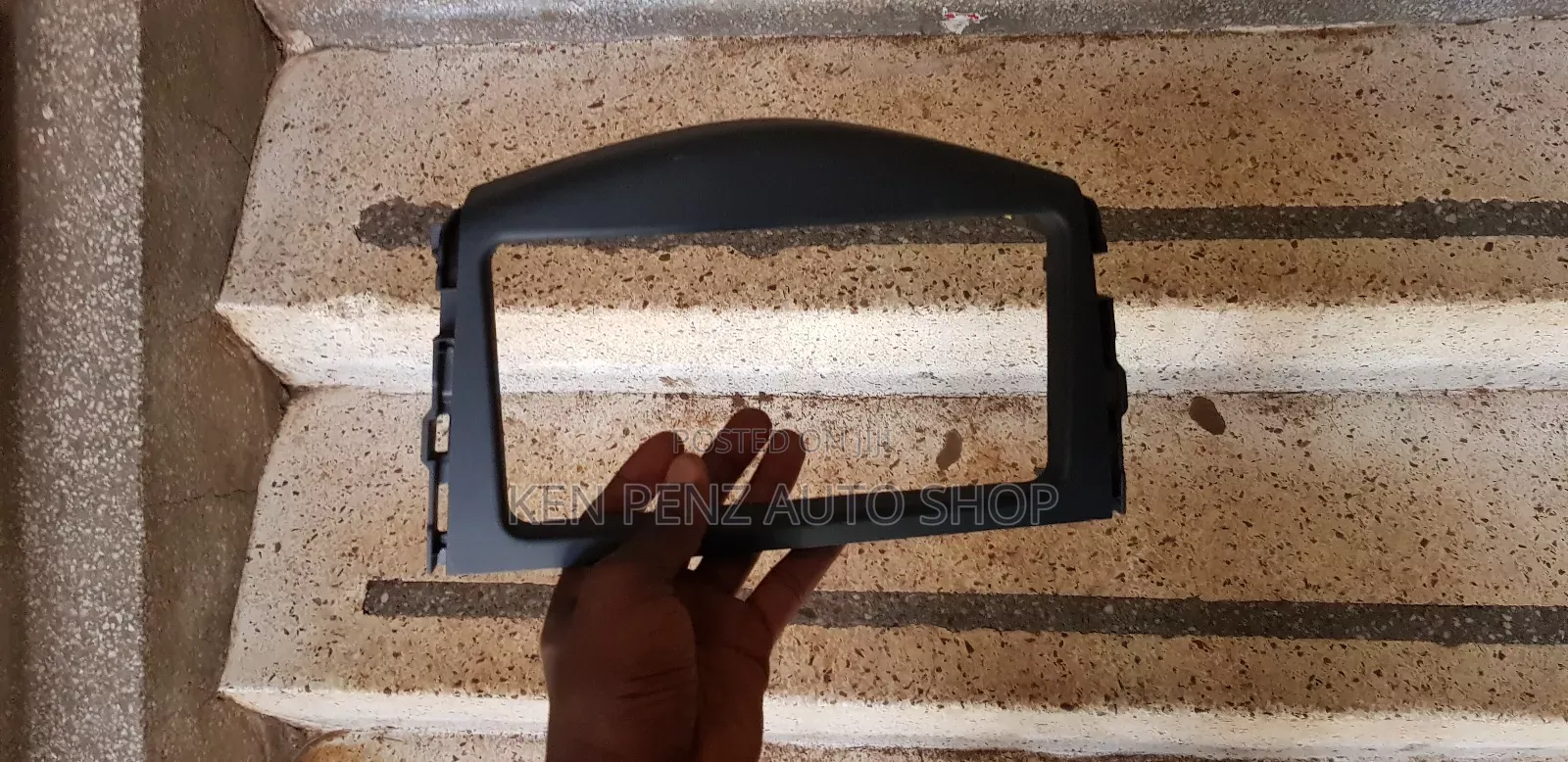 Rav4 2008 Radio Console Box