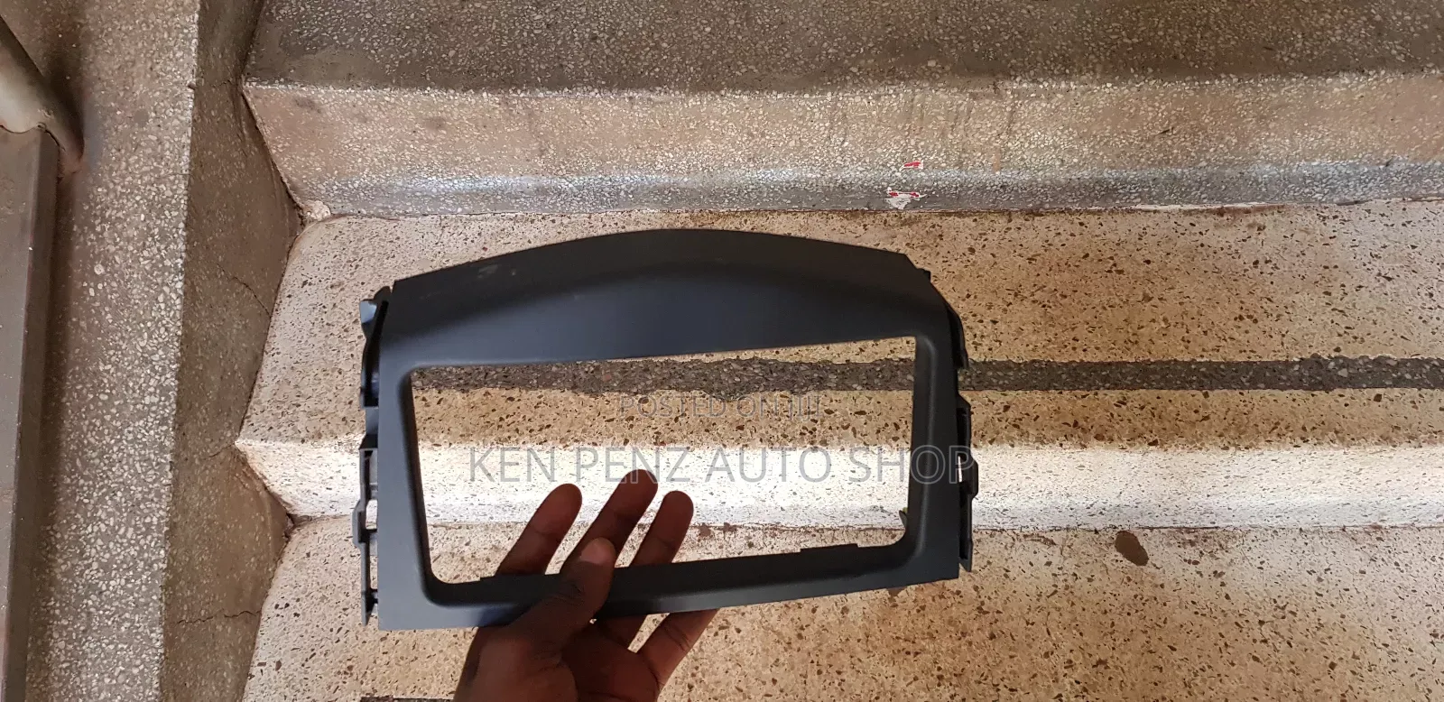 Rav4 2008 Radio Console Box
