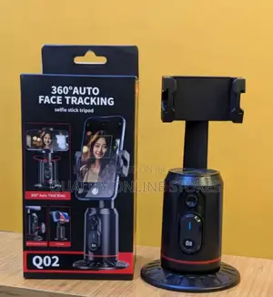 Automatic Face Tracking Holder