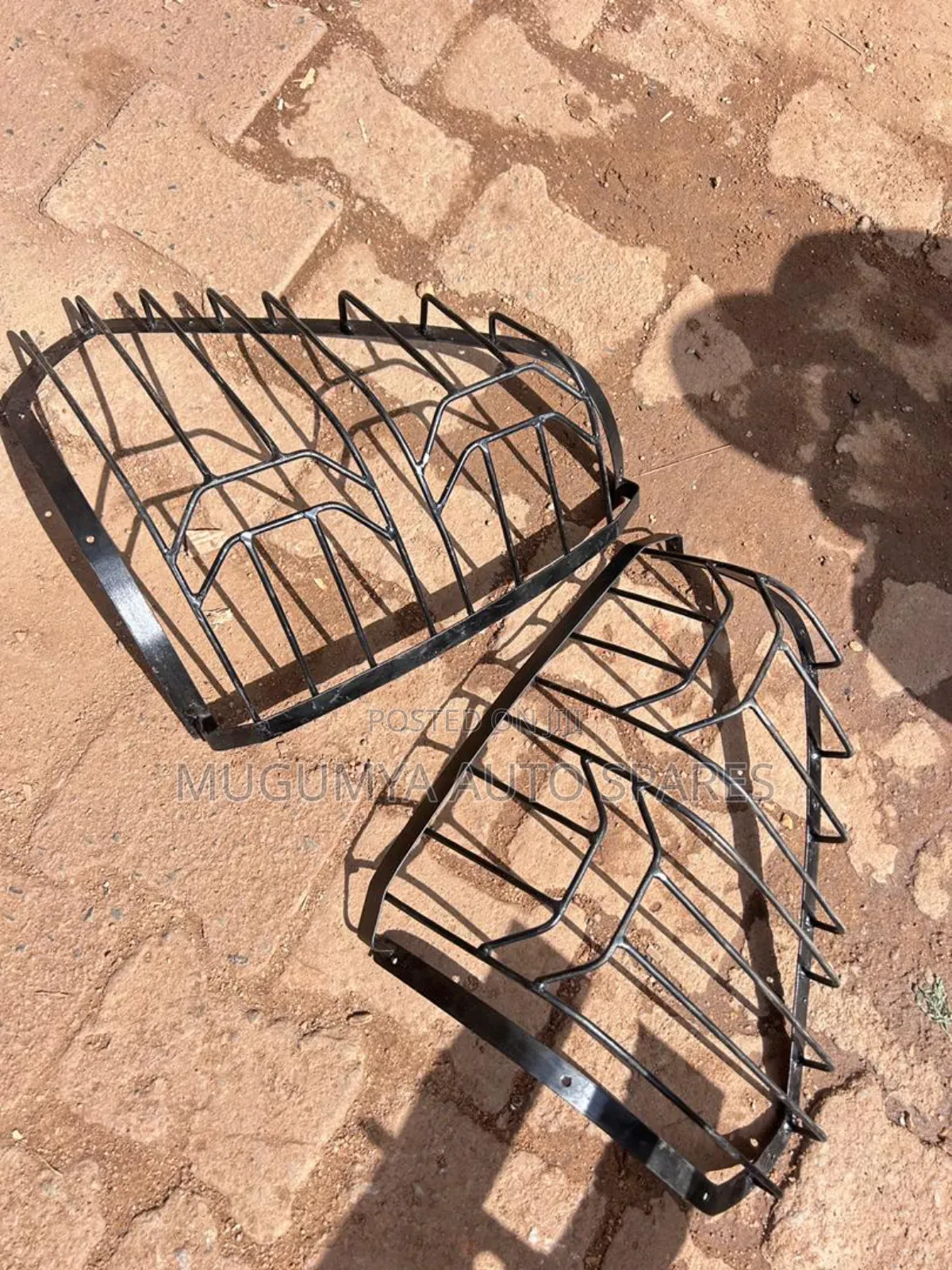 Tail Lamp Guards Hilux Revo