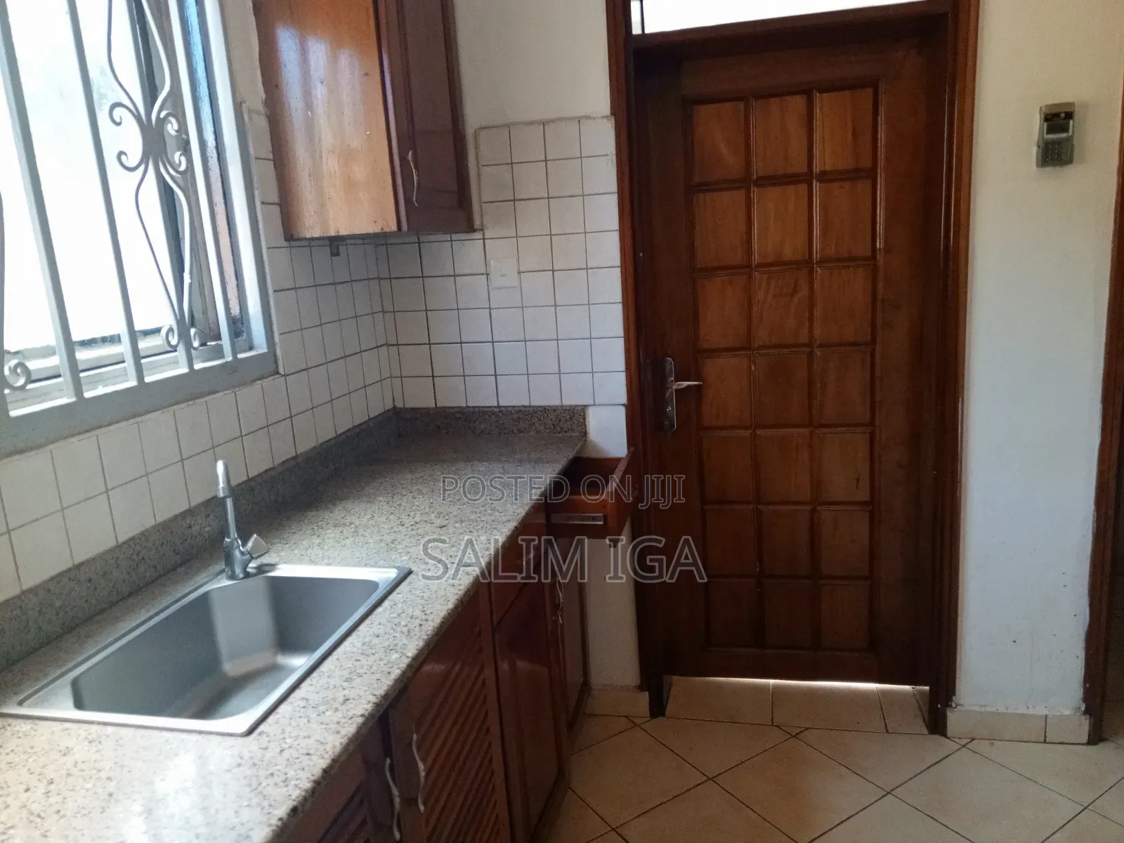 3bdrm Apartment in Kololo Property, Central Division for rent