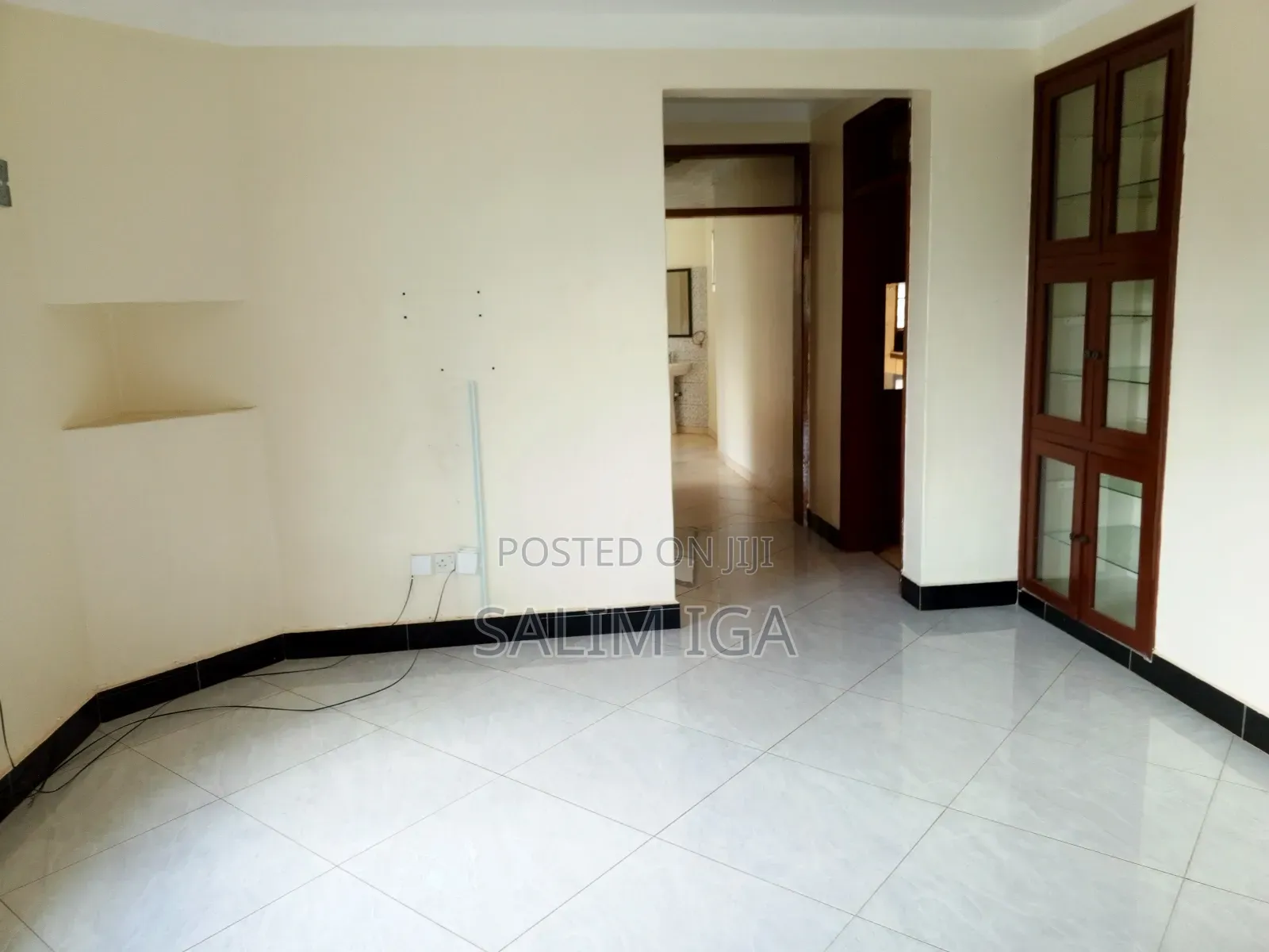 4bdrm Bungalow in Kololo Property, Central Division for rent