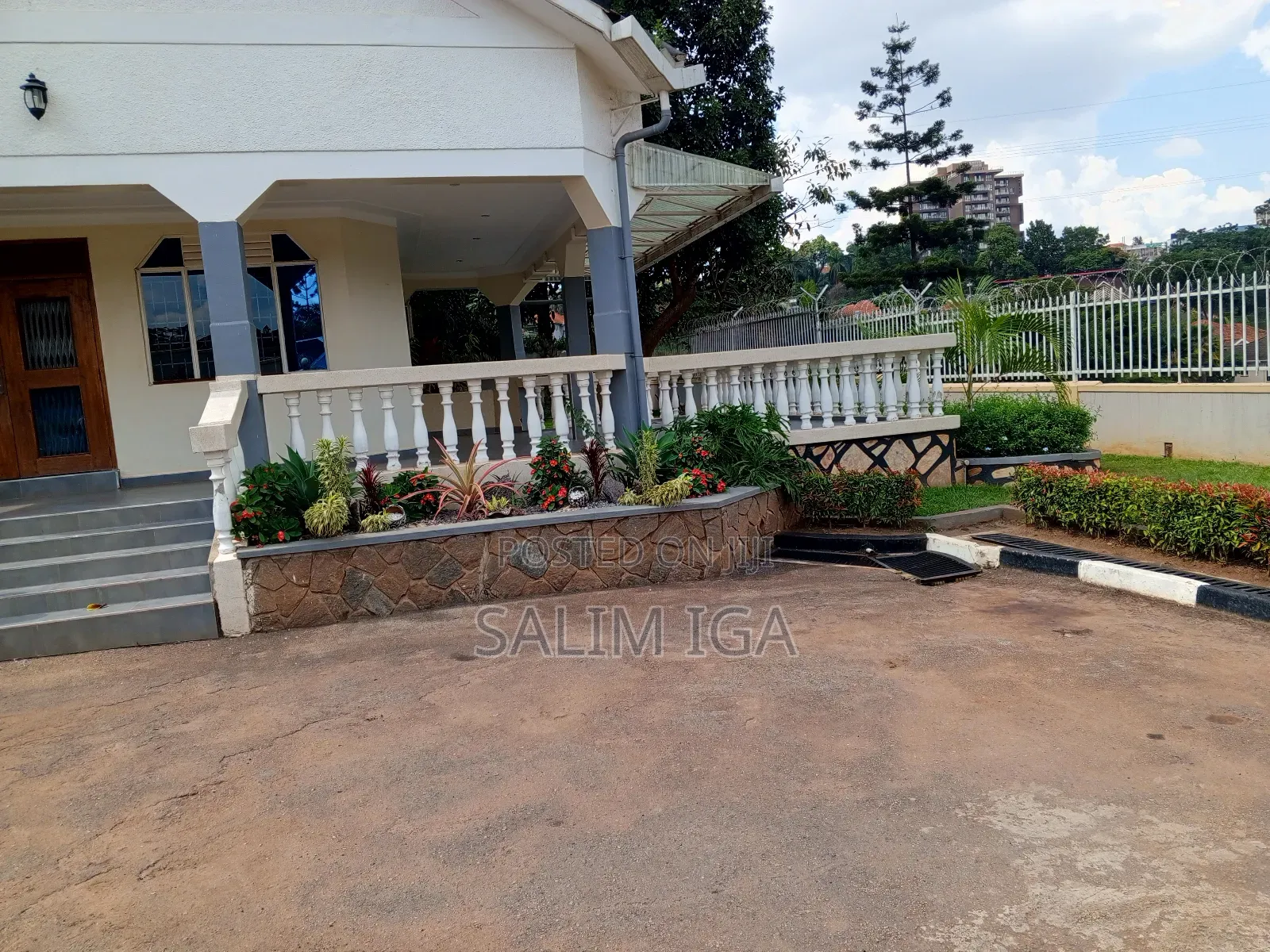 4bdrm Bungalow in Kololo Property, Central Division for rent
