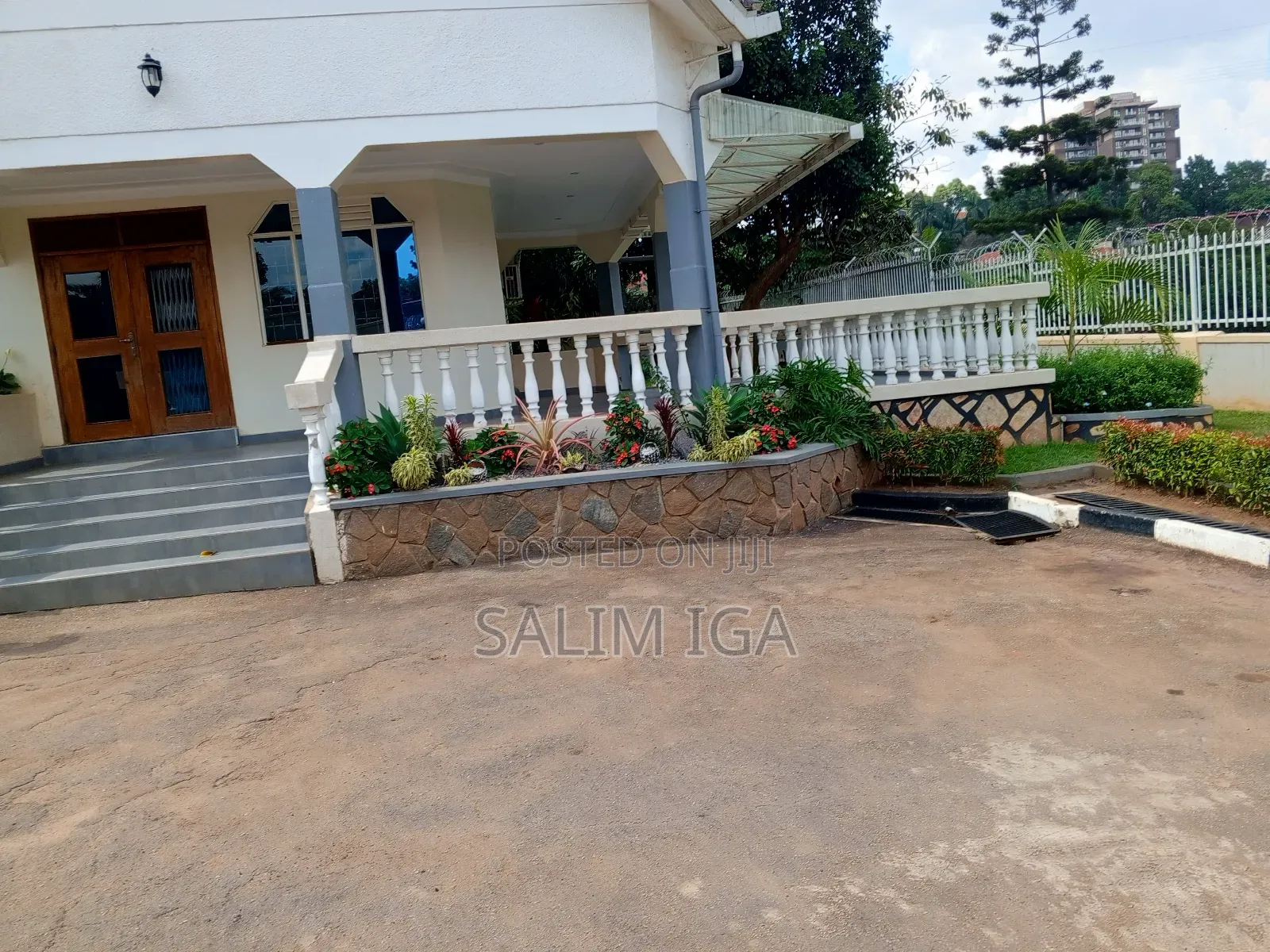 4bdrm Bungalow in Kololo Property, Central Division for rent