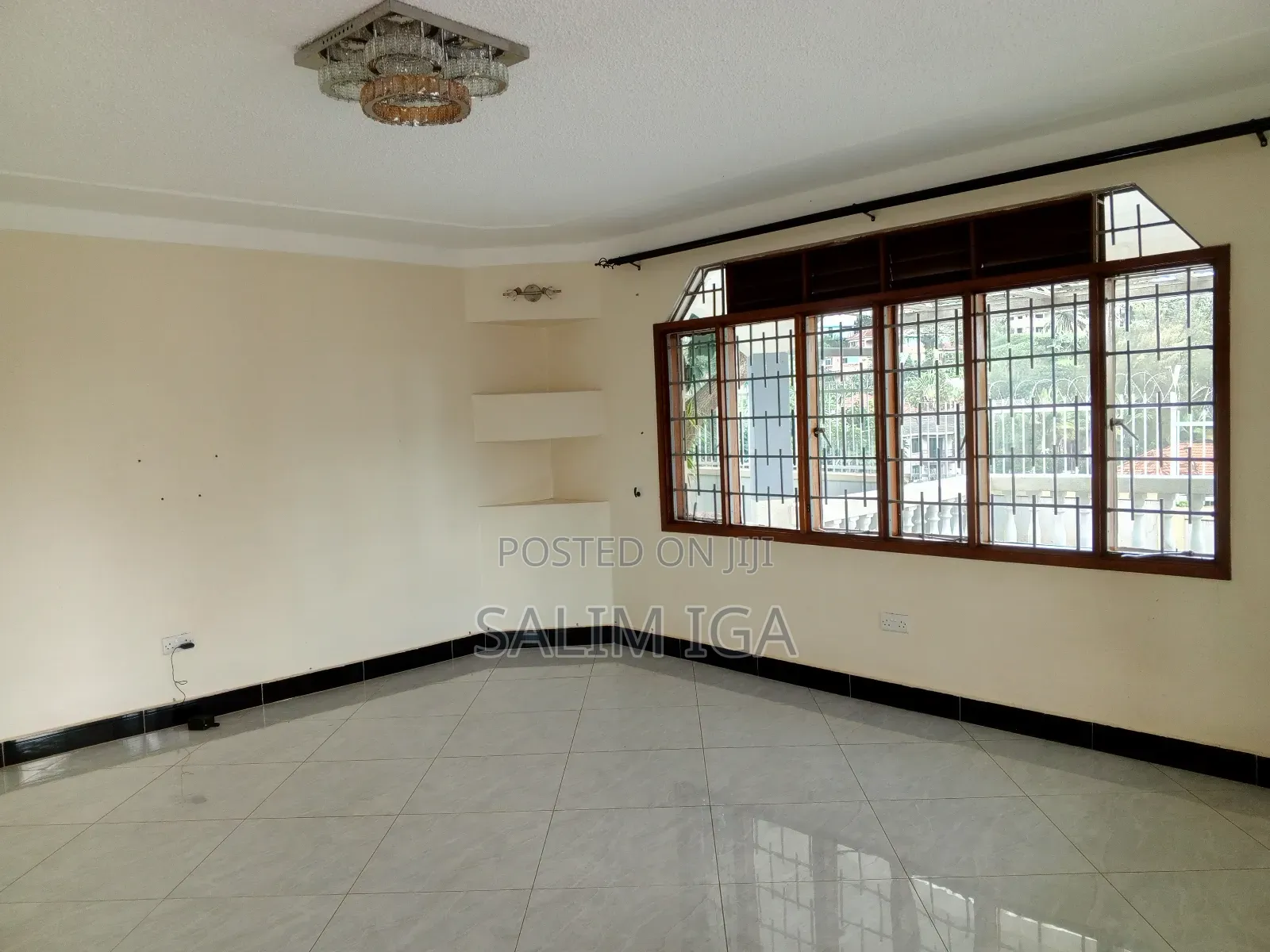 4bdrm Bungalow in Kololo Property, Central Division for rent