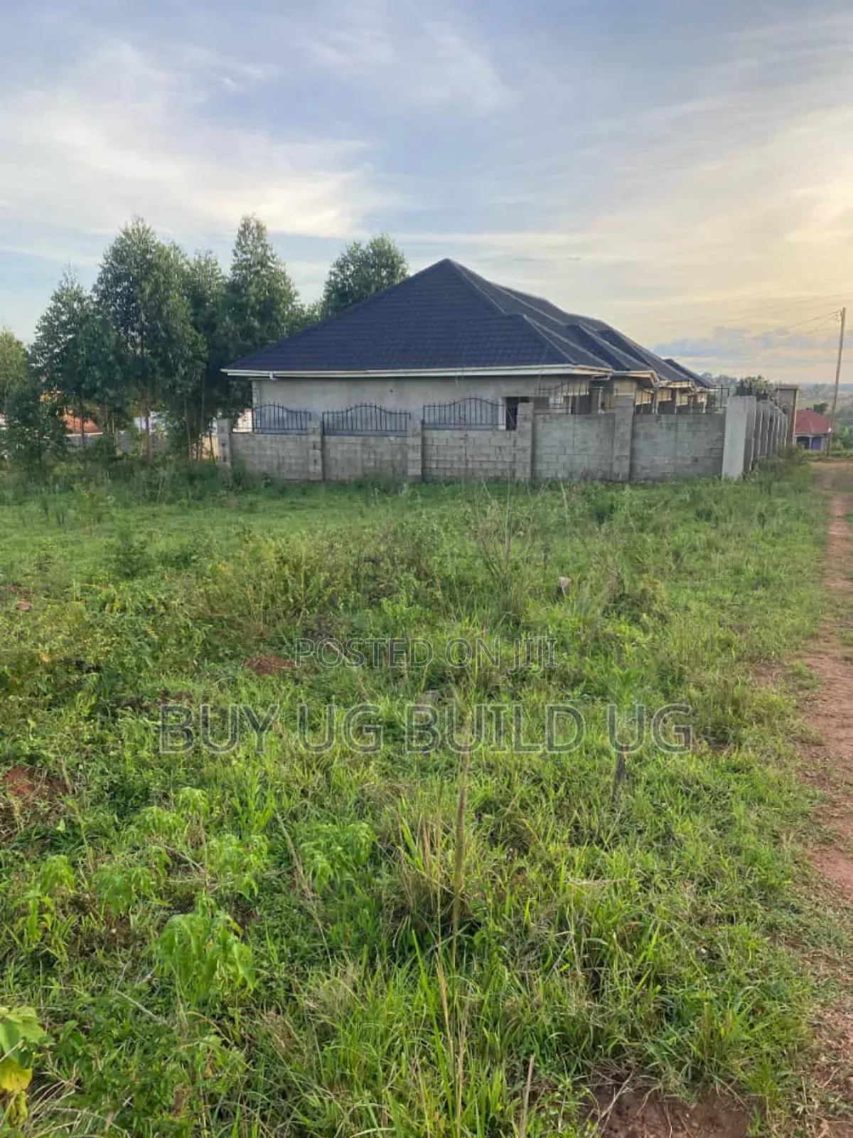 Plots for Sale Sale Kitende Kitovu Entebbe Road With Title
