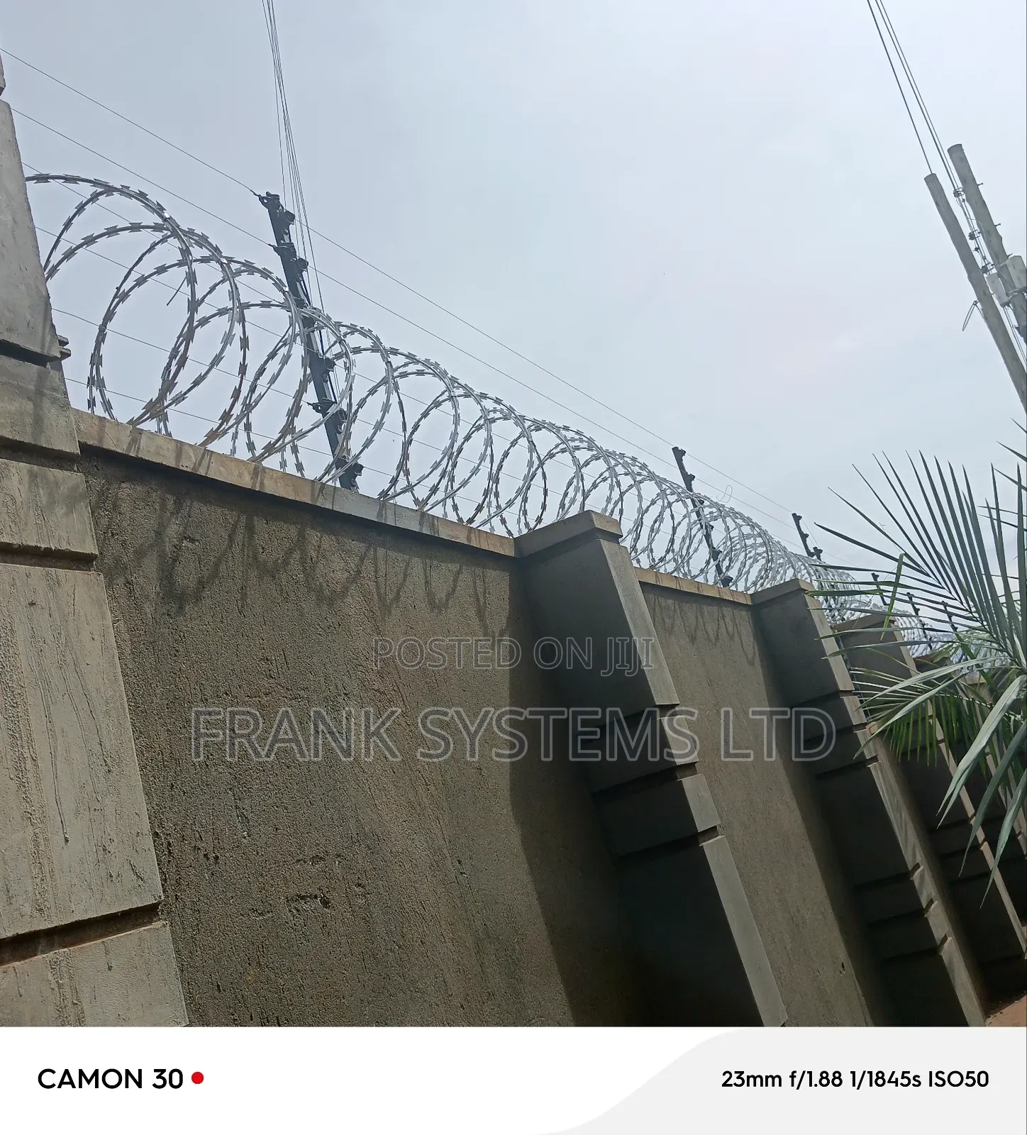 Electric Fence With Alarm