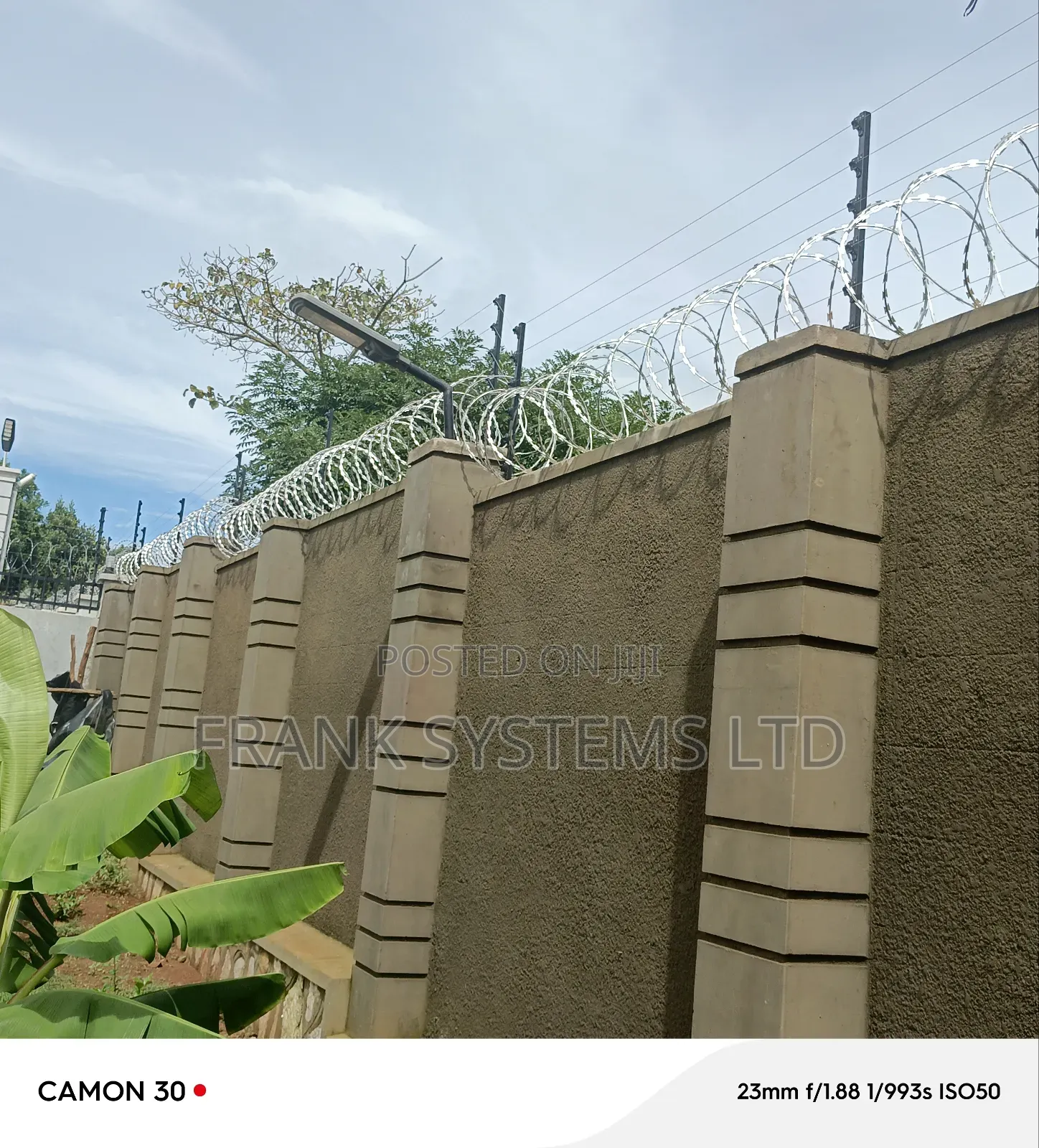 Electric Fence With Alarm