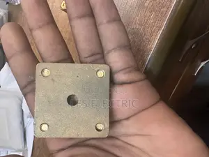 Earth Block or Square Cramp