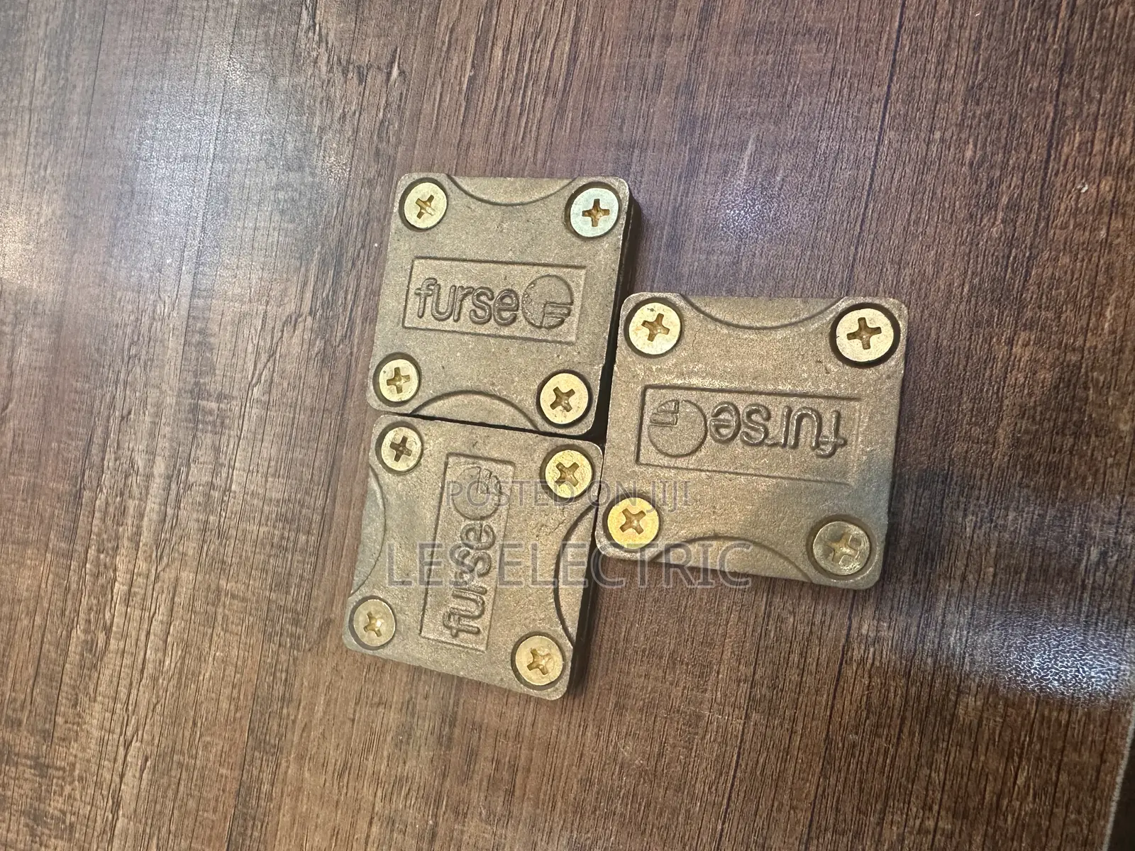 Earth Block or Square Cramp