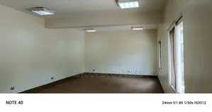 2bdrm Block of Flats in Fs Properties Ltd, Central Division for rent