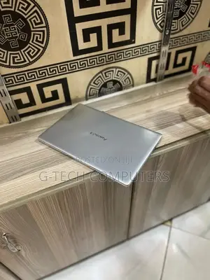 New Laptop Acer Apsire M3 581TG 8GB Intel Core I7 HDD 512GB