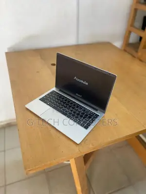 New Laptop Acer Apsire M3 581TG 8GB Intel Core I7 HDD 512GB