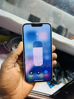 Apple iPhone 13 128 GB White