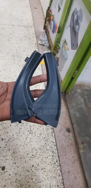Front Windshield Wrap Coner Trim for Rav4 2008 _ 2014