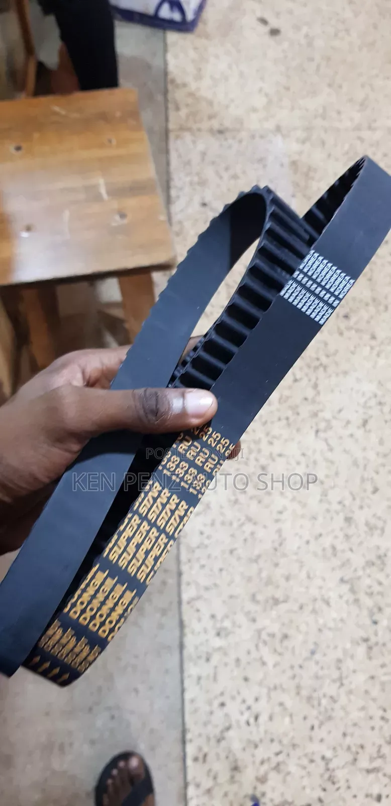 Timming Belt for Nissan Pathfinder, Terrano and Maxima