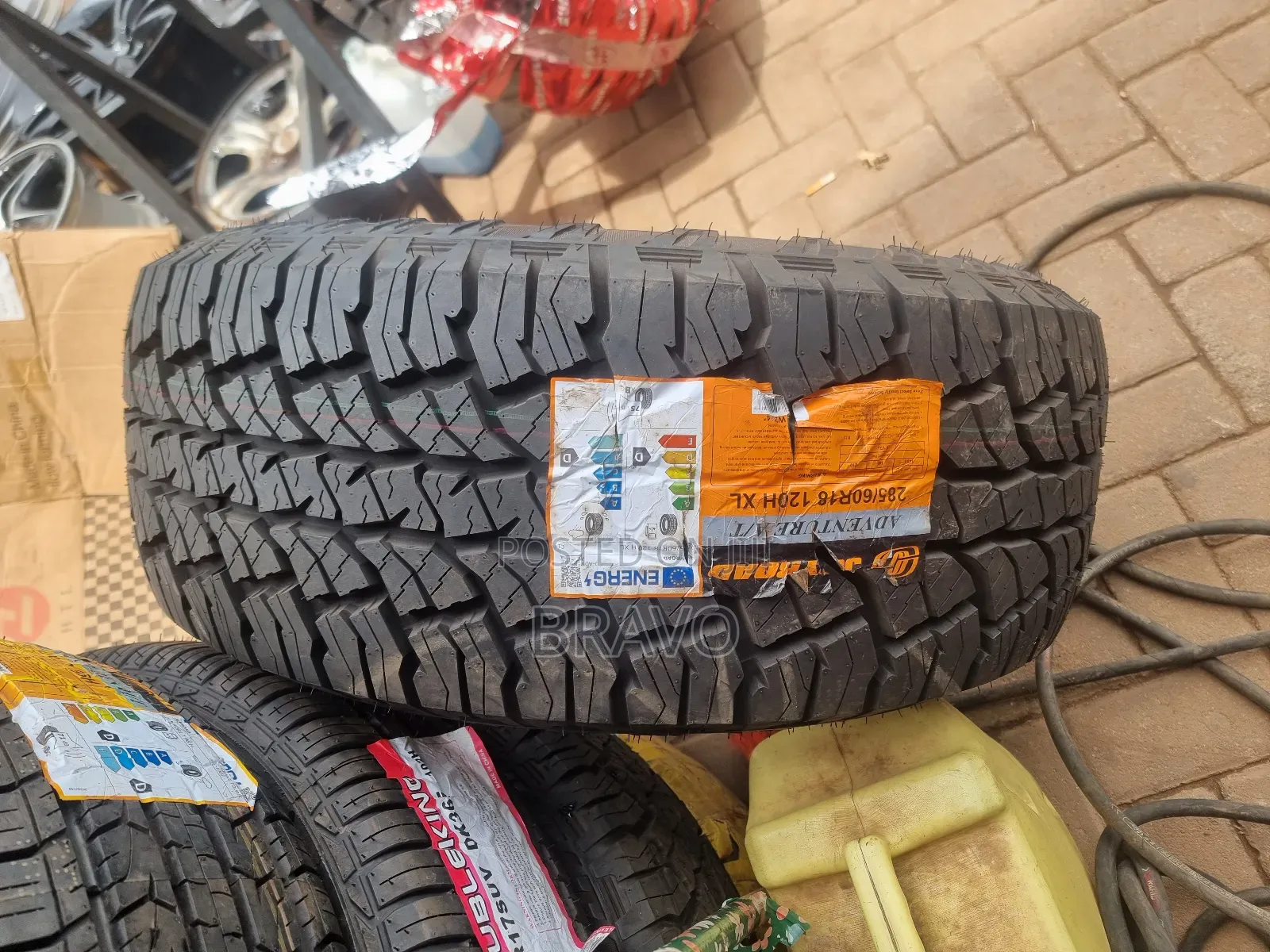 285/60r18 All Terrian for Hilux, Land Cruiser.