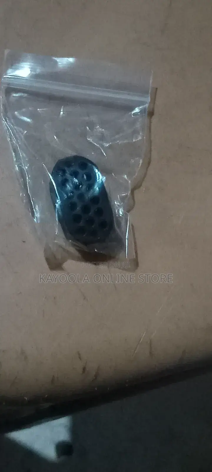 A Pair of Silicone Jaw Line Exerciser Chew Ball
