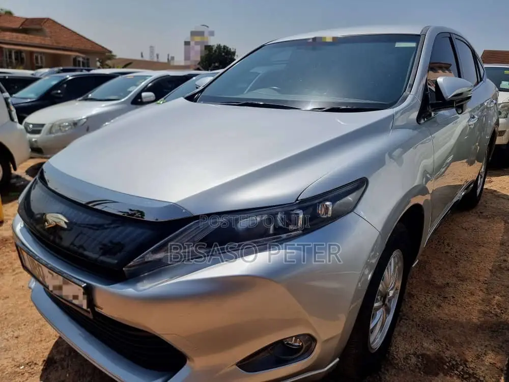 Toyota Harrier 2.0 2015 Silver