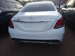 Mercedes-Benz C180 2016 White