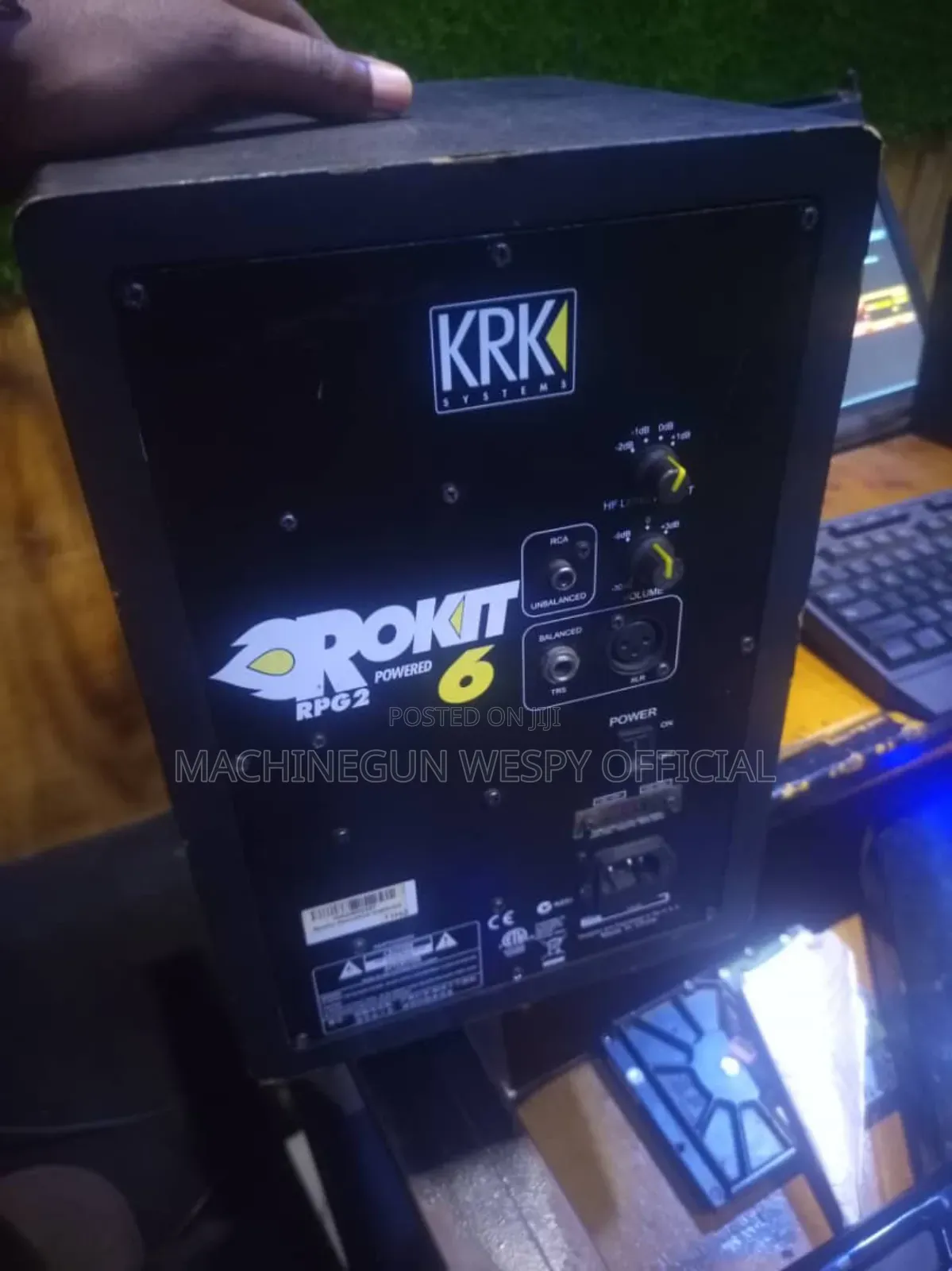KRK (Rokit 6 ) Studio Is Monitor Speakers