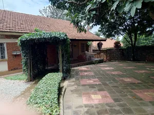 3bdrm Bungalow in Kololo Property, Central Division for rent