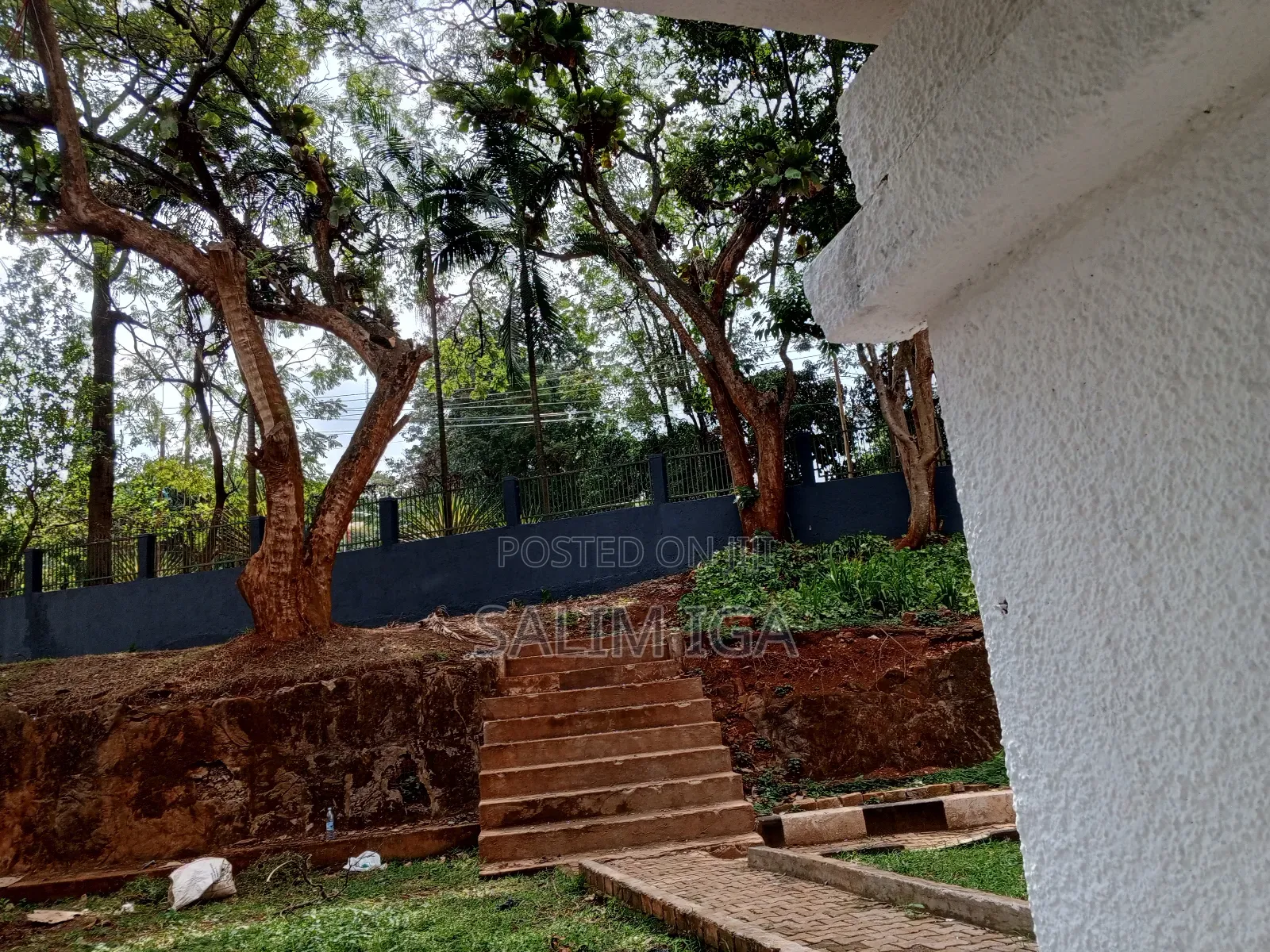 2bdrm Block of Flats in Kololo Property, Central Division for rent