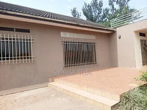 4bdrm Bungalow in Kololo Property, Central Division for rent