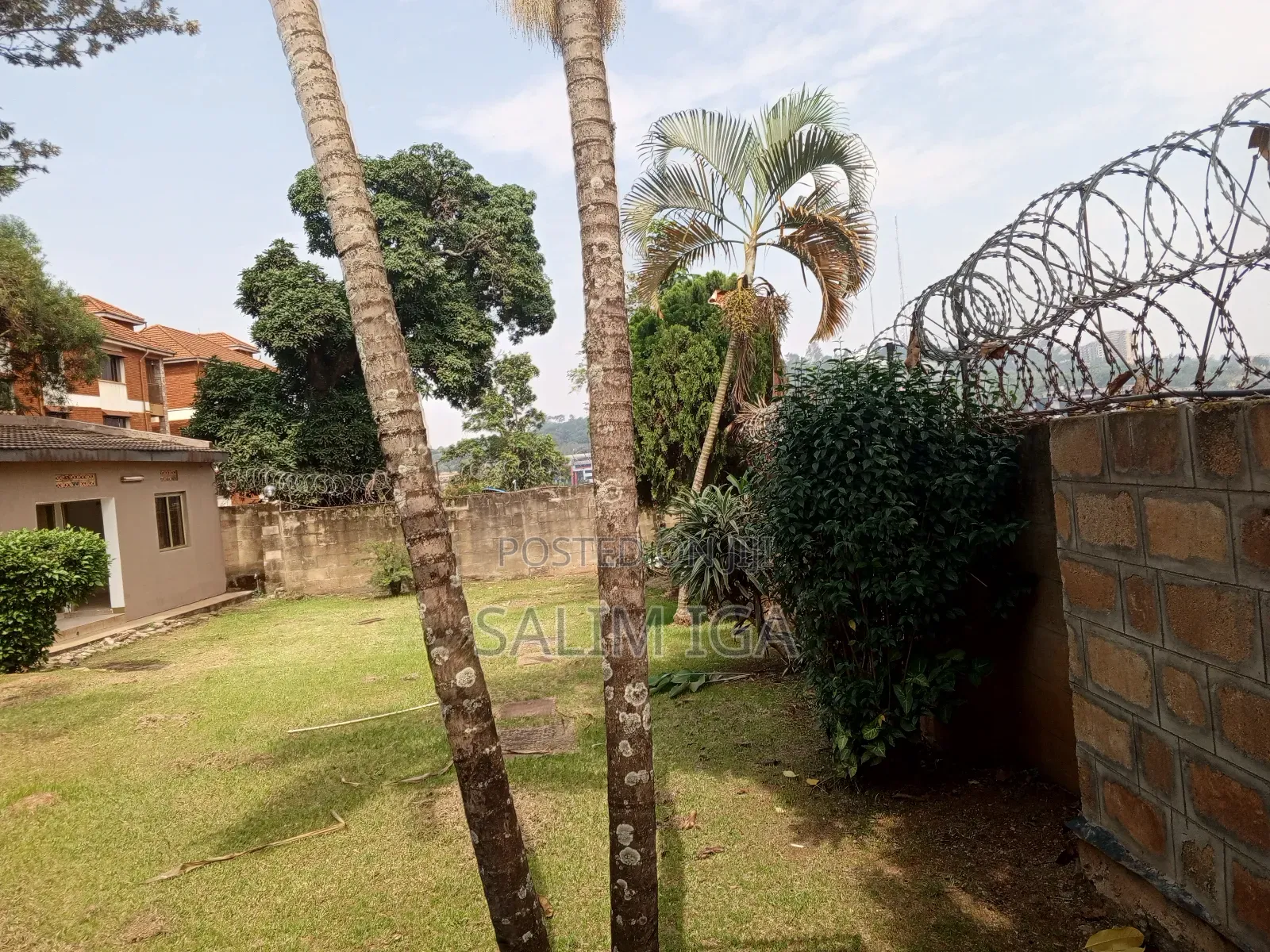4bdrm Bungalow in Kololo Property, Central Division for rent