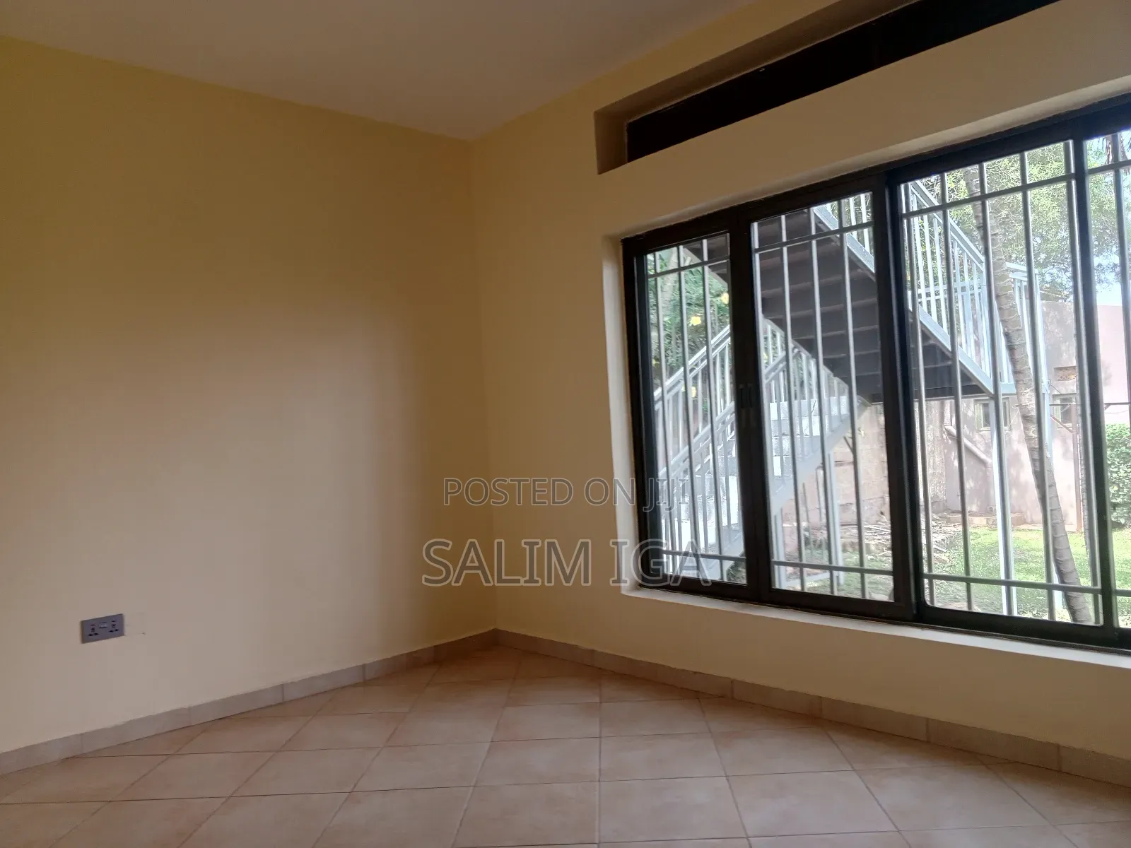 4bdrm Bungalow in Kololo Property, Central Division for rent