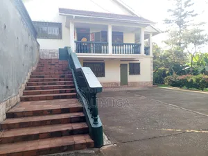 4bdrm Duplex in Kololo Property, Central Division for rent