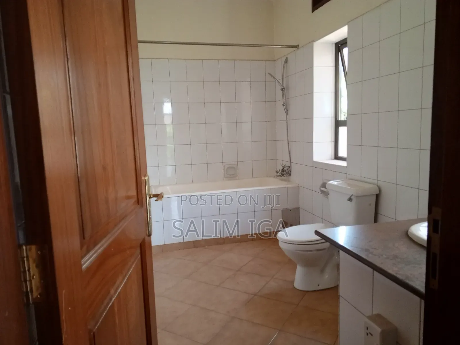 4bdrm Duplex in Kololo Property, Central Division for rent