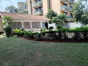 3bdrm Bungalow in Kololo Property, Central Division for rent
