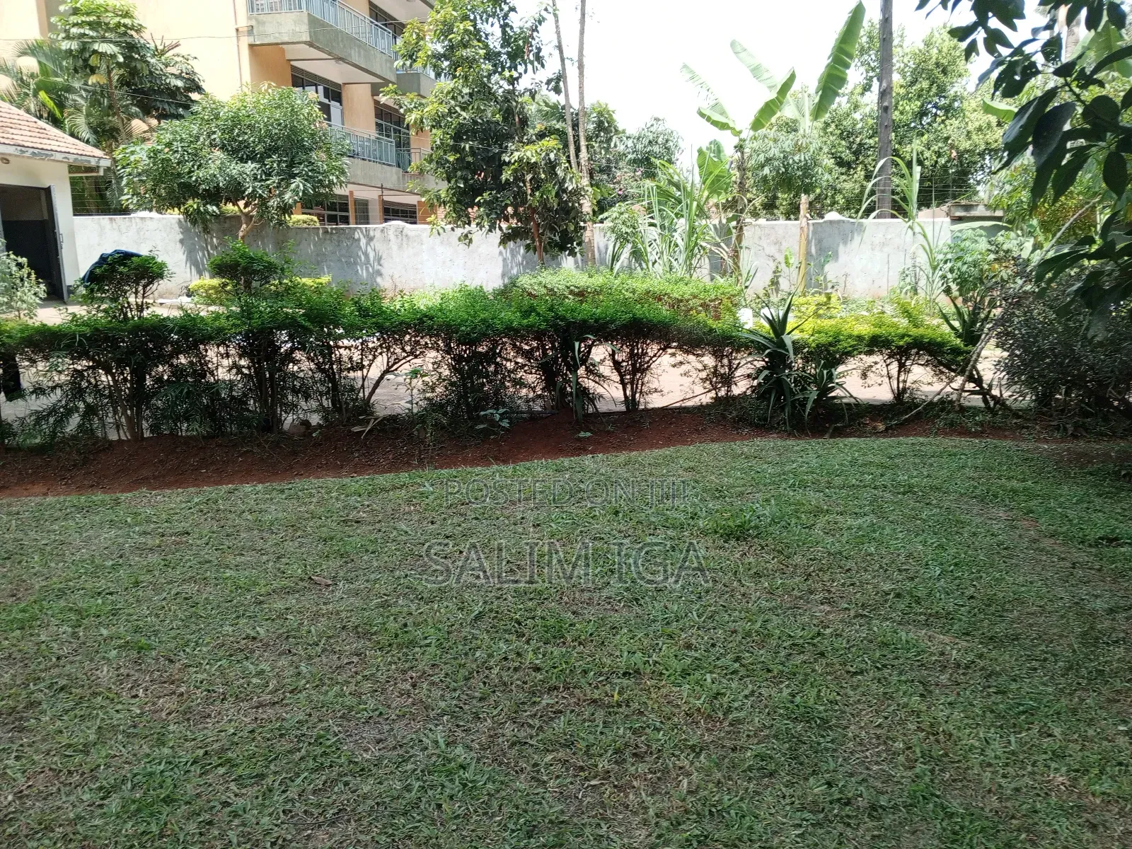 3bdrm Bungalow in Kololo Property, Central Division for rent