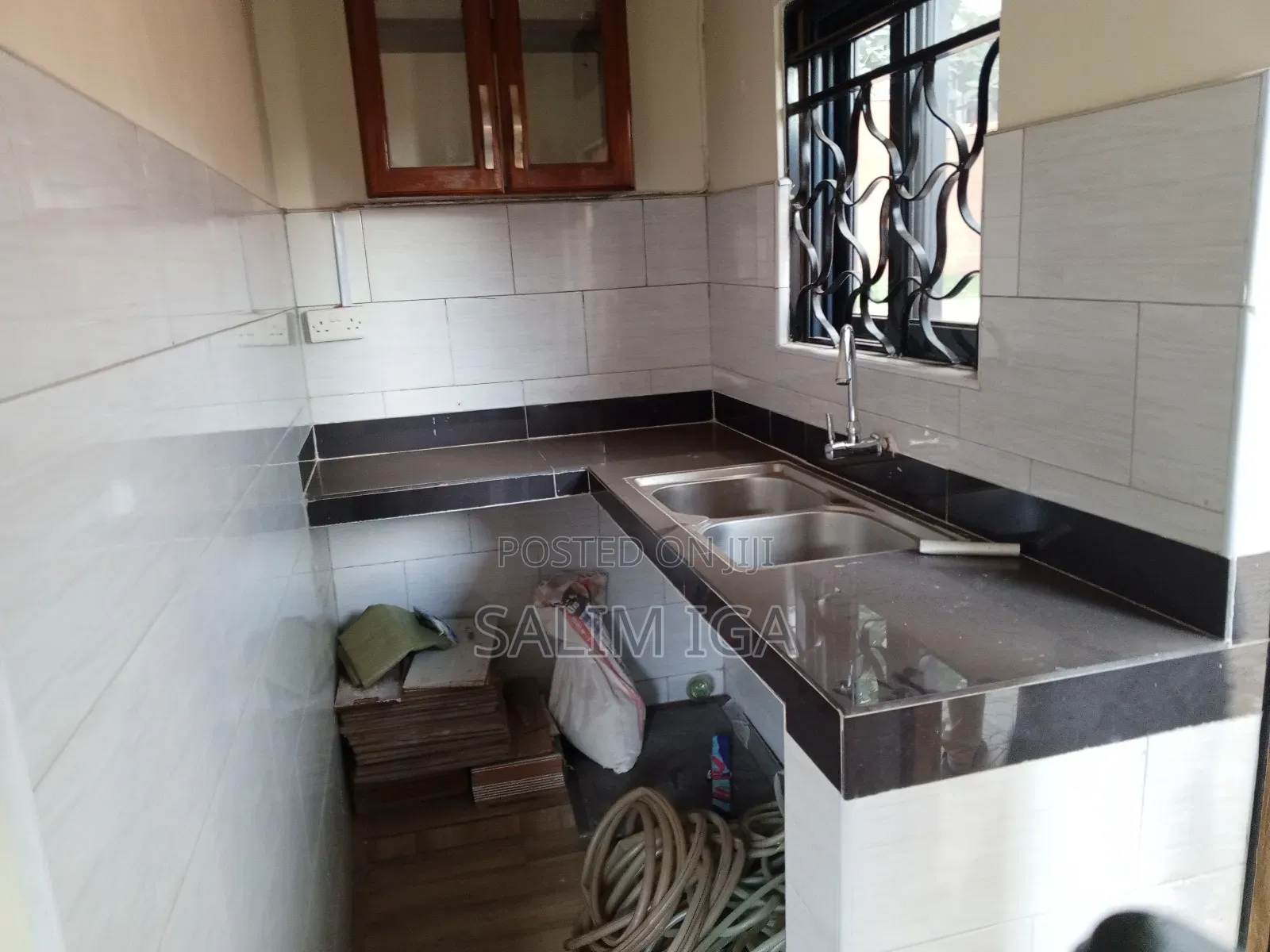 3bdrm Bungalow in Kololo Property, Central Division for rent