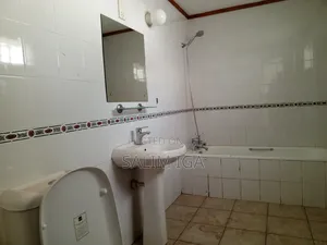 4bdrm Duplex in Kololo Property, Central Division for rent