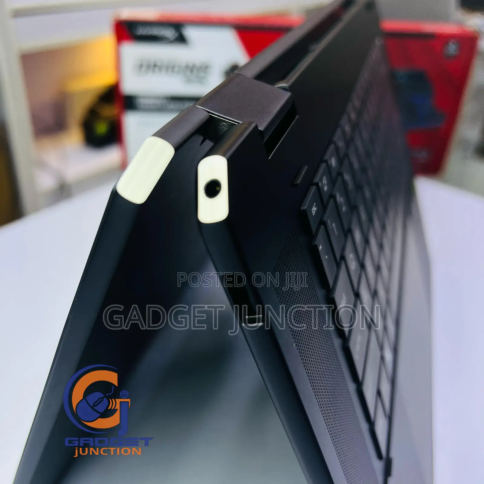 New Laptop HP Spectre 32GB Intel Core Ultra 7 SSD 512GB