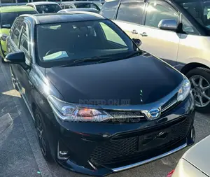 Photo - Toyota Corolla Fielder 1.5 Hybrid FWD 2017 Green