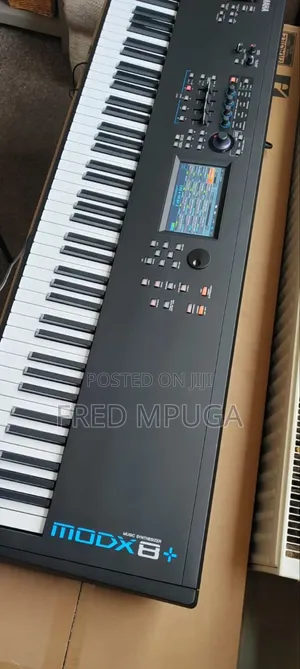 Yamaha Synthesiser Modx8+