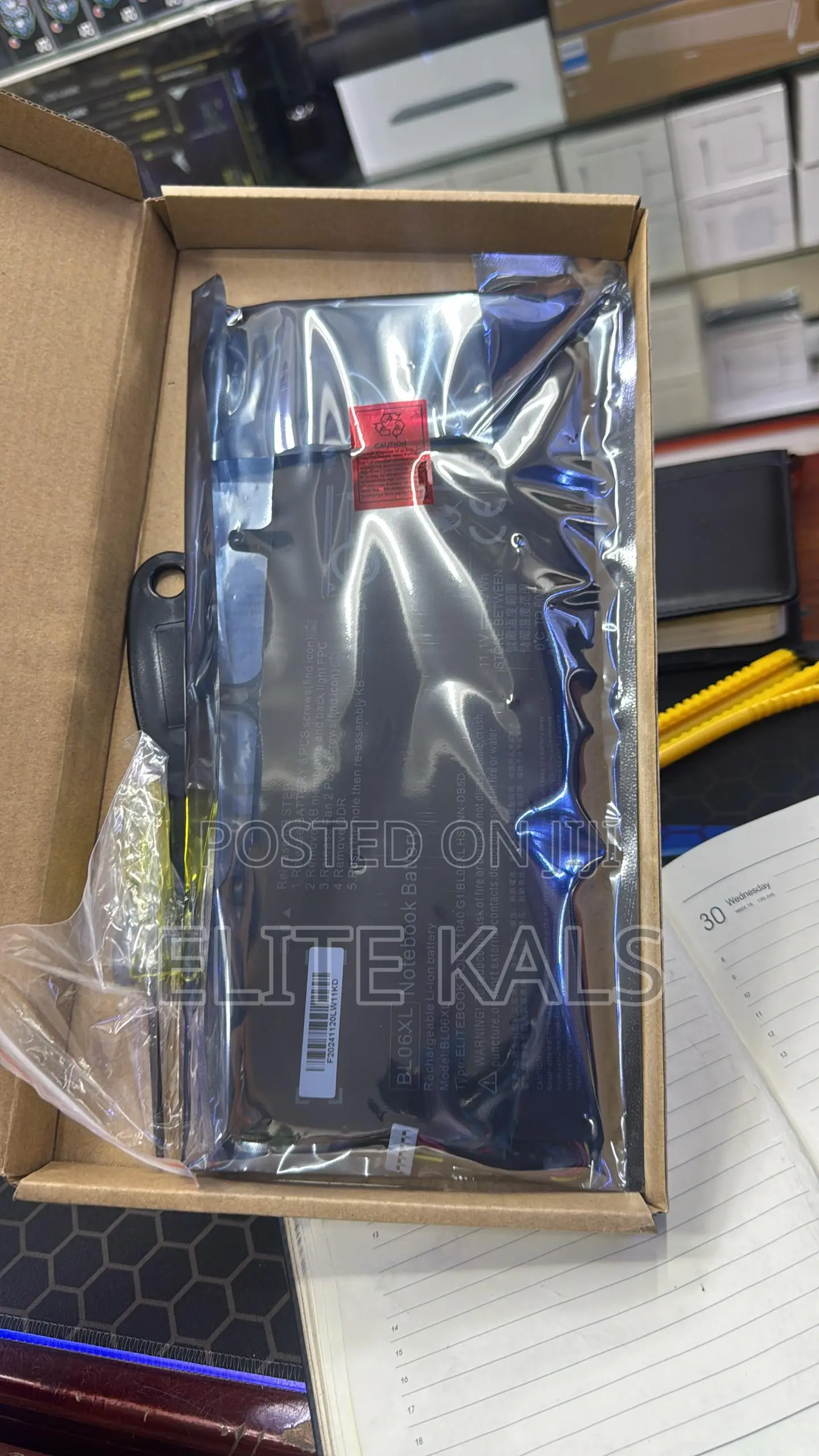 Hp 1040 Folio G1 Batteries Original Available