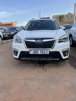 Subaru Forester 2018 White